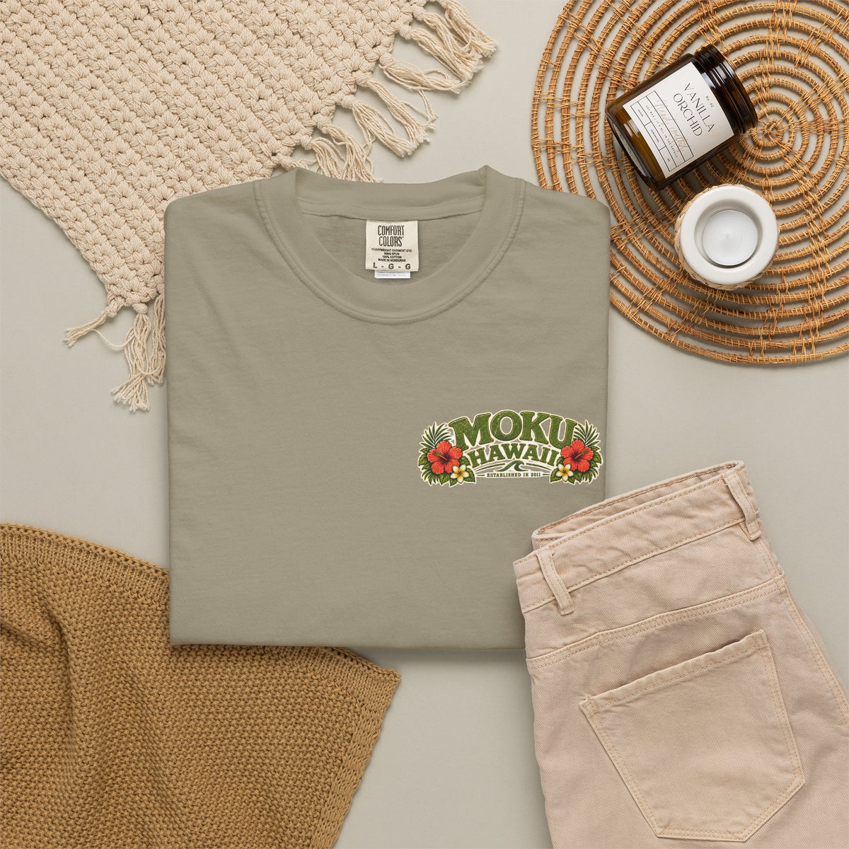 MOKU Hawaii Vintage "Surfer Girl" T-Shirt