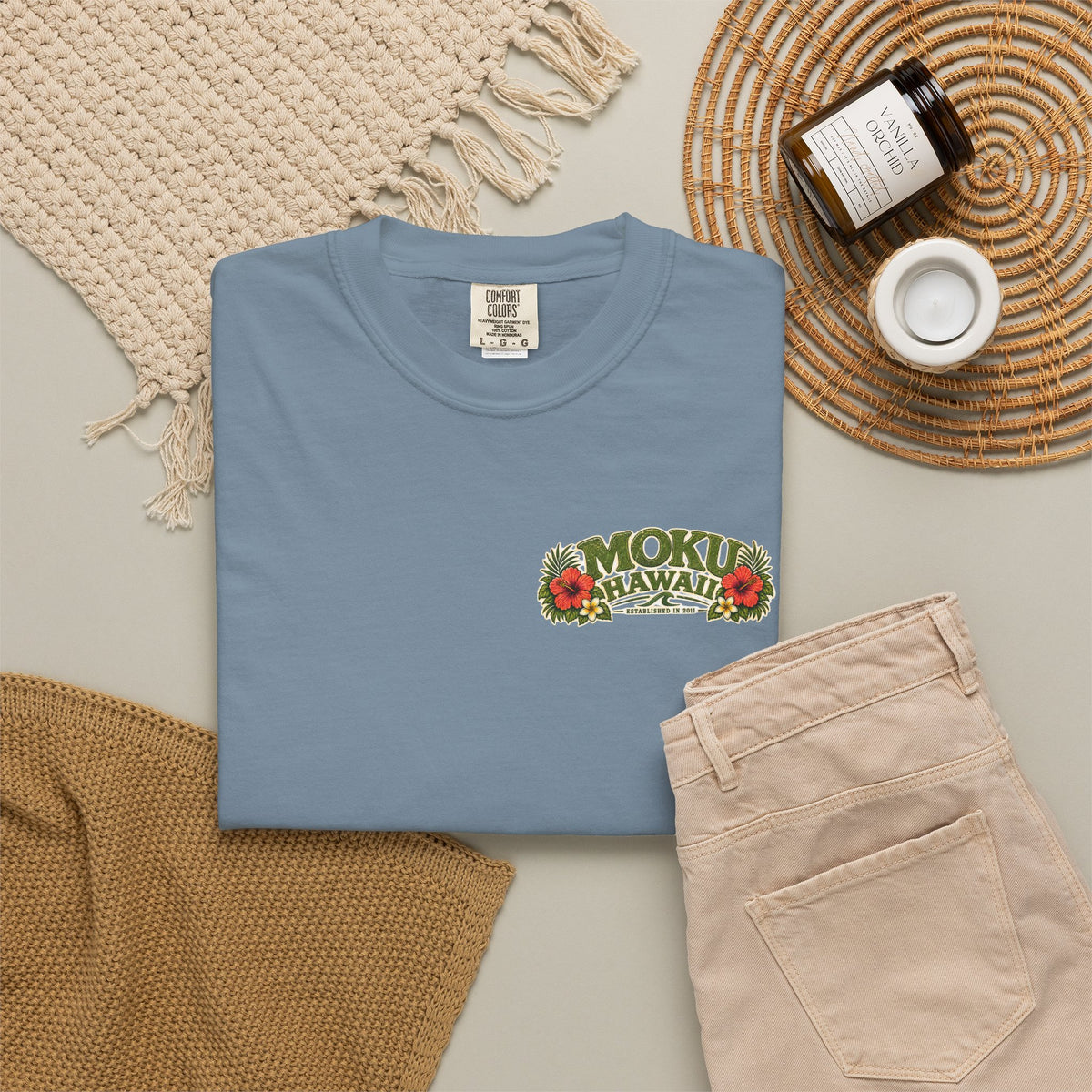 MOKU Hawaii Vintage "Surfer Girl" T-Shirt