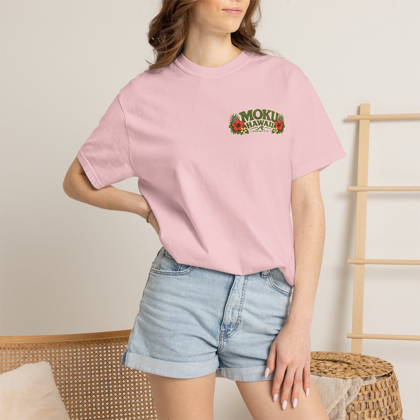 Vintage MOKU Hawaii Surf Girl T-Shirt