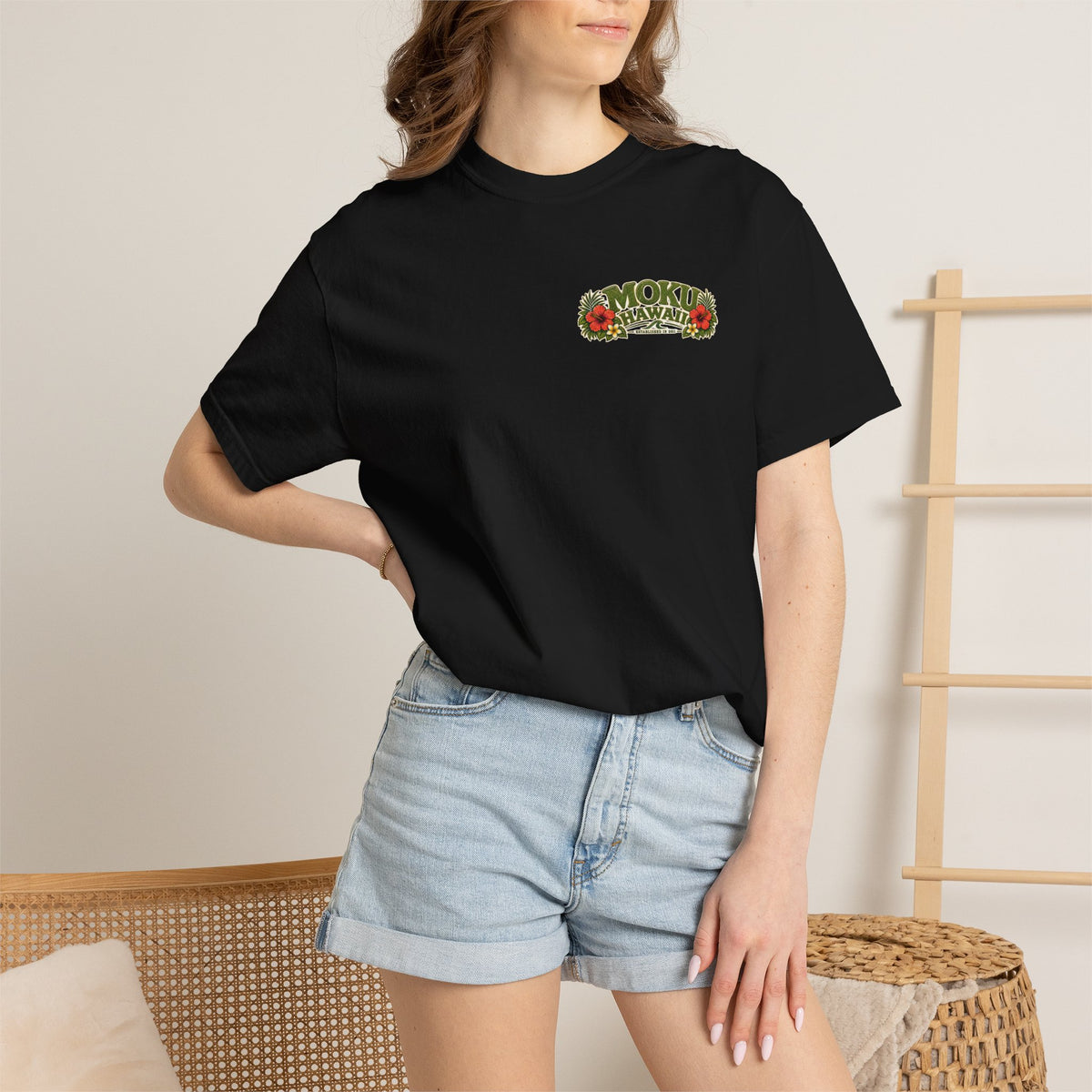 MOKU Hawaii Vintage "Surfer Girl" T-Shirt