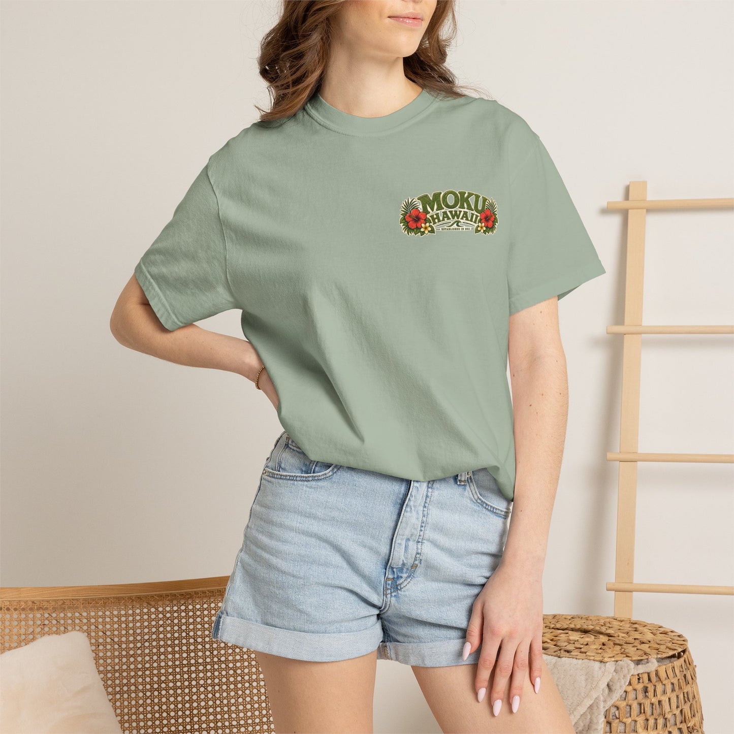 Vintage MOKU Hawaii Surf Girl T-Shirt