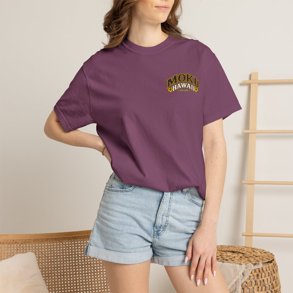 MOKU Hawaii Vintage "Surfer" T-Shirt